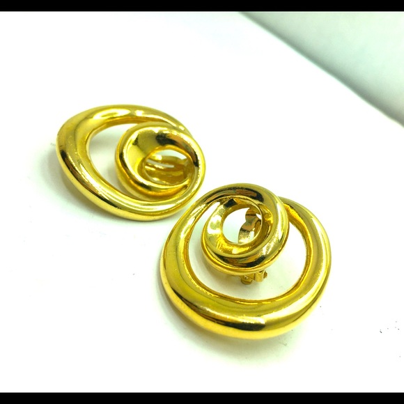 Givenchy Jewelry - Vintage Givenchy gold tone clip on Earrings. Vintage Givenchy jewelry